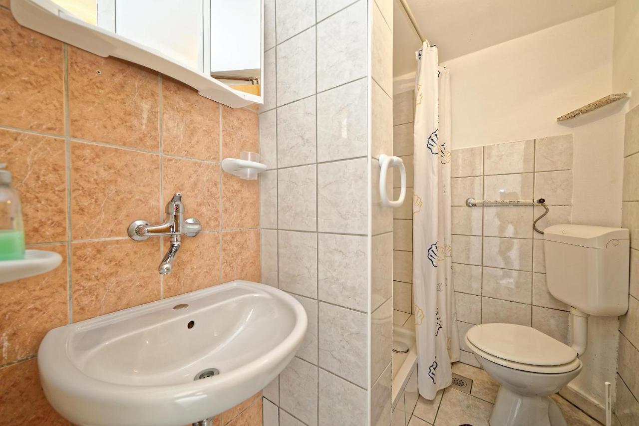 Apartments Vedrana Dobrinj Zewnętrze zdjęcie