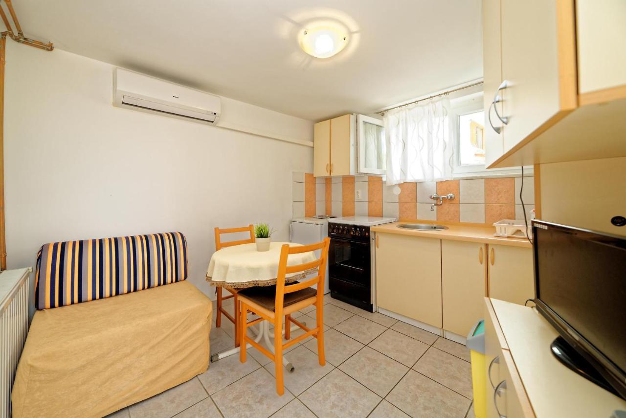 Apartments Vedrana Dobrinj Zewnętrze zdjęcie